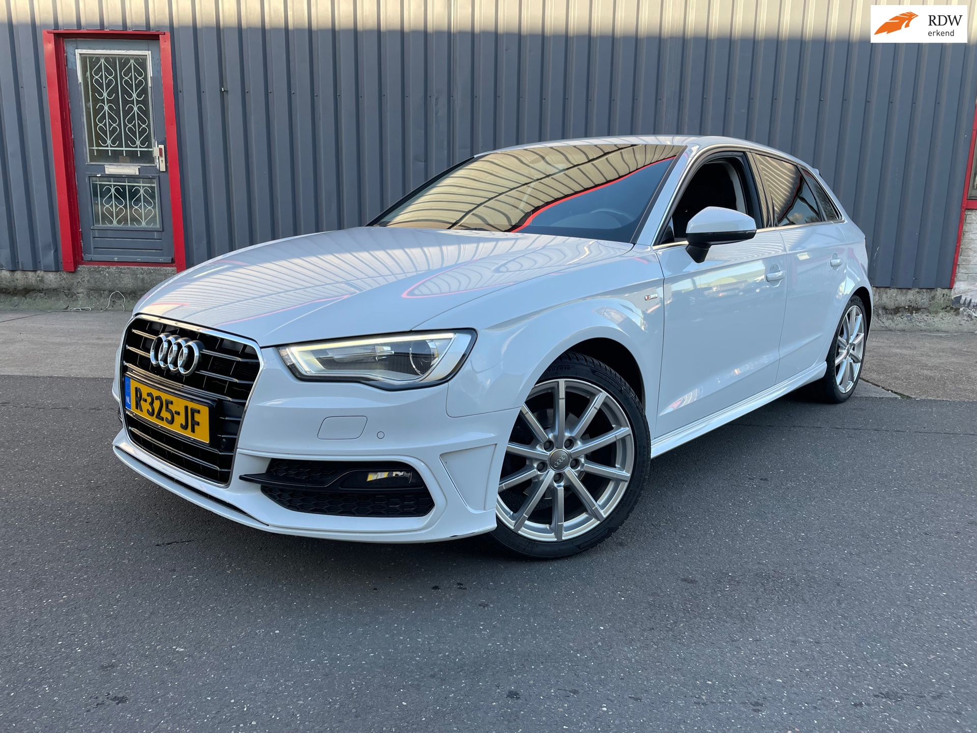Audi A3 Sportback 1.4 TFSI Ambition S-LINE